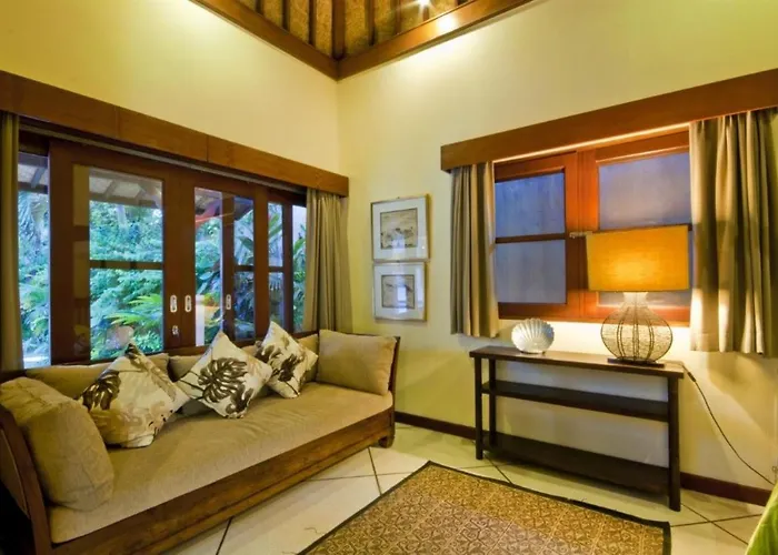 Mango - 3 Bedroom In * Seminyak (Bali)