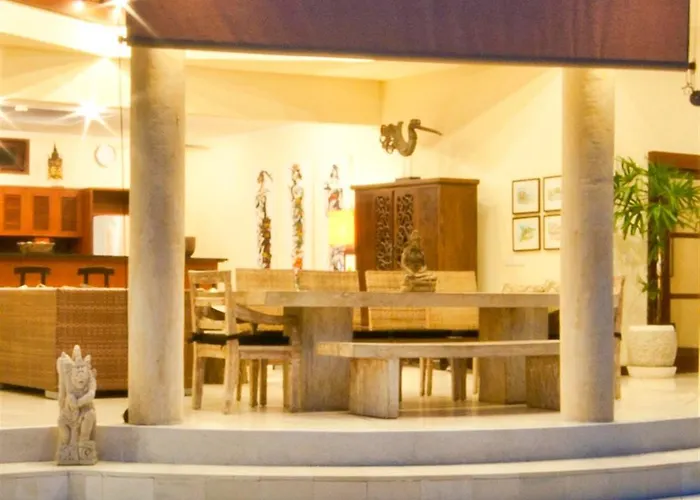 Mango - 3 Bedroom In * Seminyak (Bali)